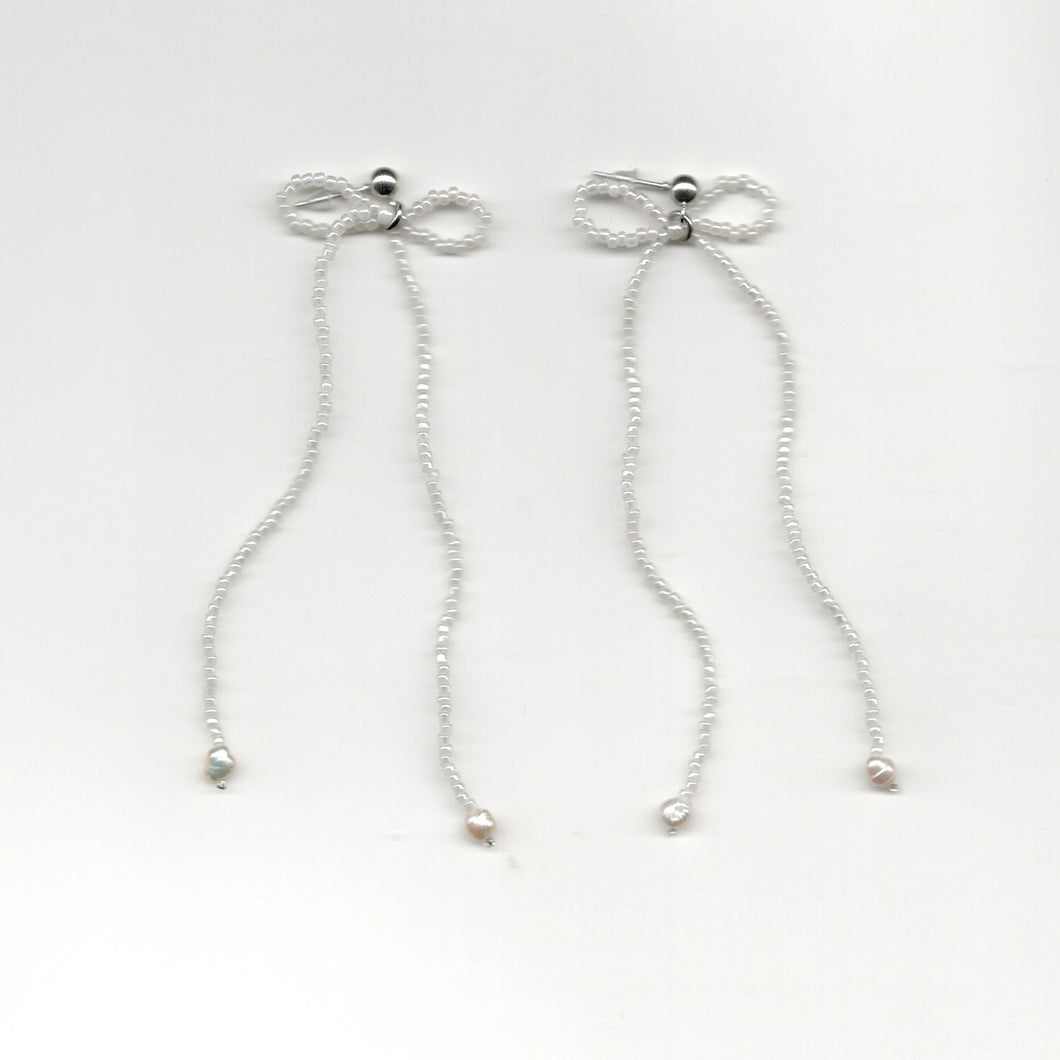 xl bow earrings